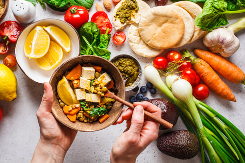 Ventajas y desventajas de adoptar una alimentación baja en carnes